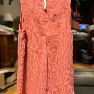 Zenana Coral Textured V-Neck Sleeveless Tank